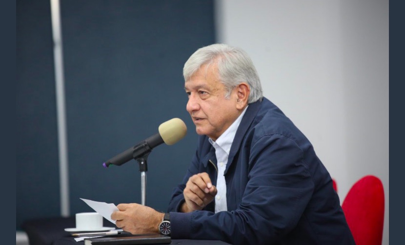 AMLO PIDE CERO AUSENTISMO A DOCENTES